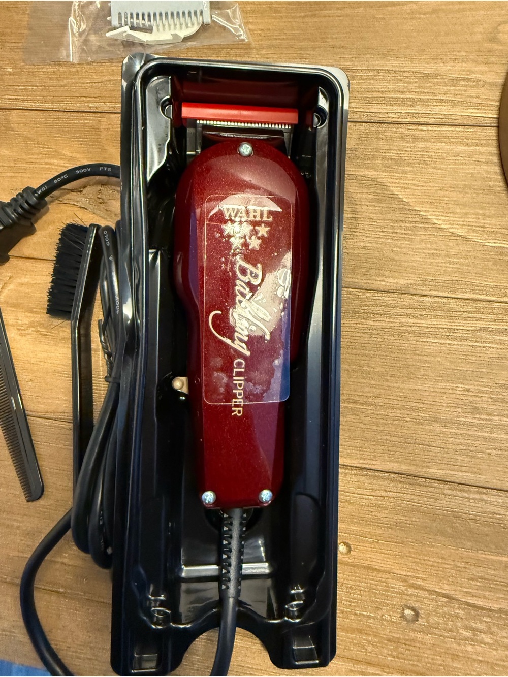 Wahl Professional V5000 Balding Clipper Burgundy - Picture 6 of 11